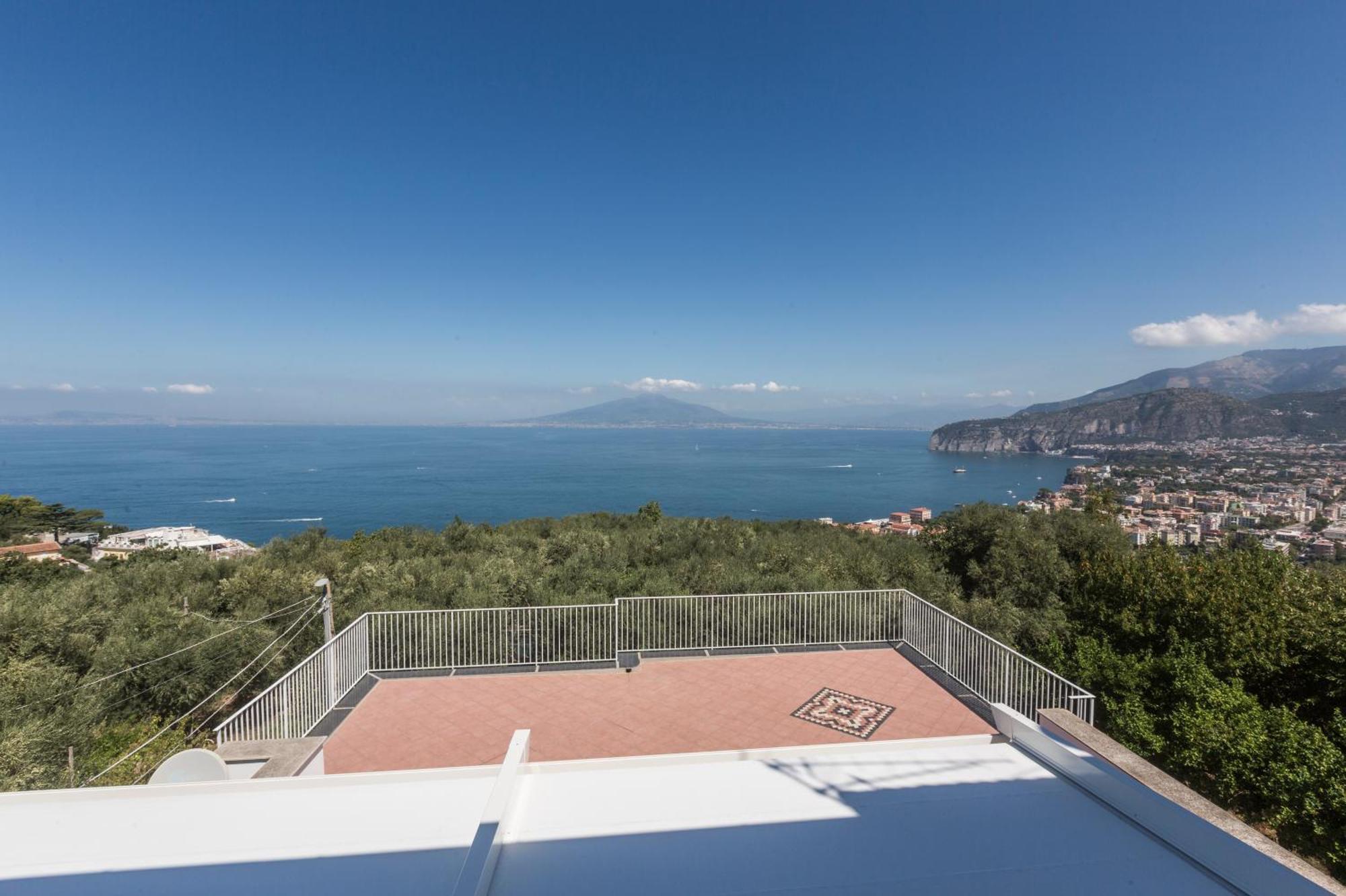 La Terrazza Sul Golfo Vila Sorrento Exterior foto
